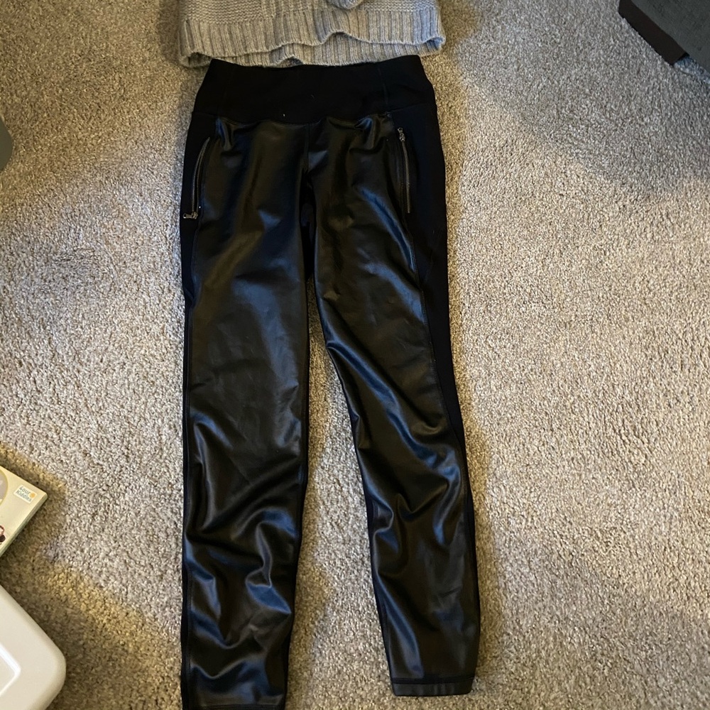 Faux leather leggings